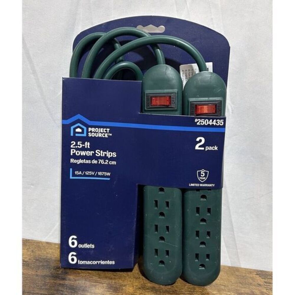 Project Source 2 Pack 6 Outlet Power Strip 2.5ft Cord Regular Plug New - Picture 2 of 3